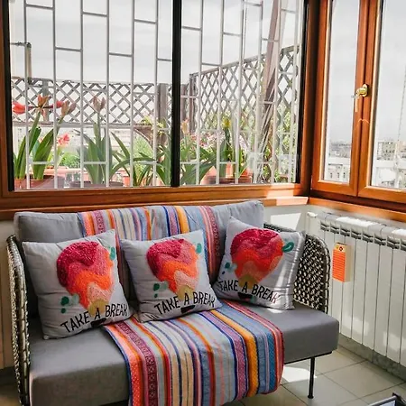 Chic And Spacious Rome Penthouse Exterior photo